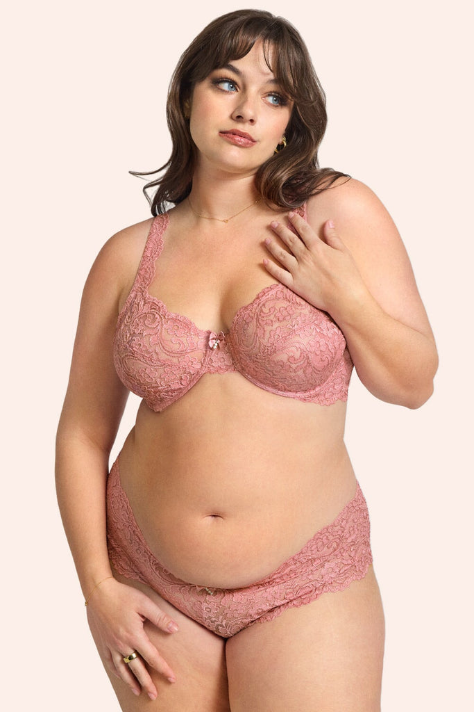 Plus Size Signature Lace Unlined Underwire Bra with Added Support | Foxglove Bra SAS 